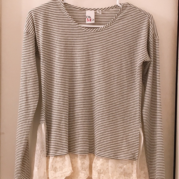 Black & White striped shirt with lace. - Picture 1 of 3
